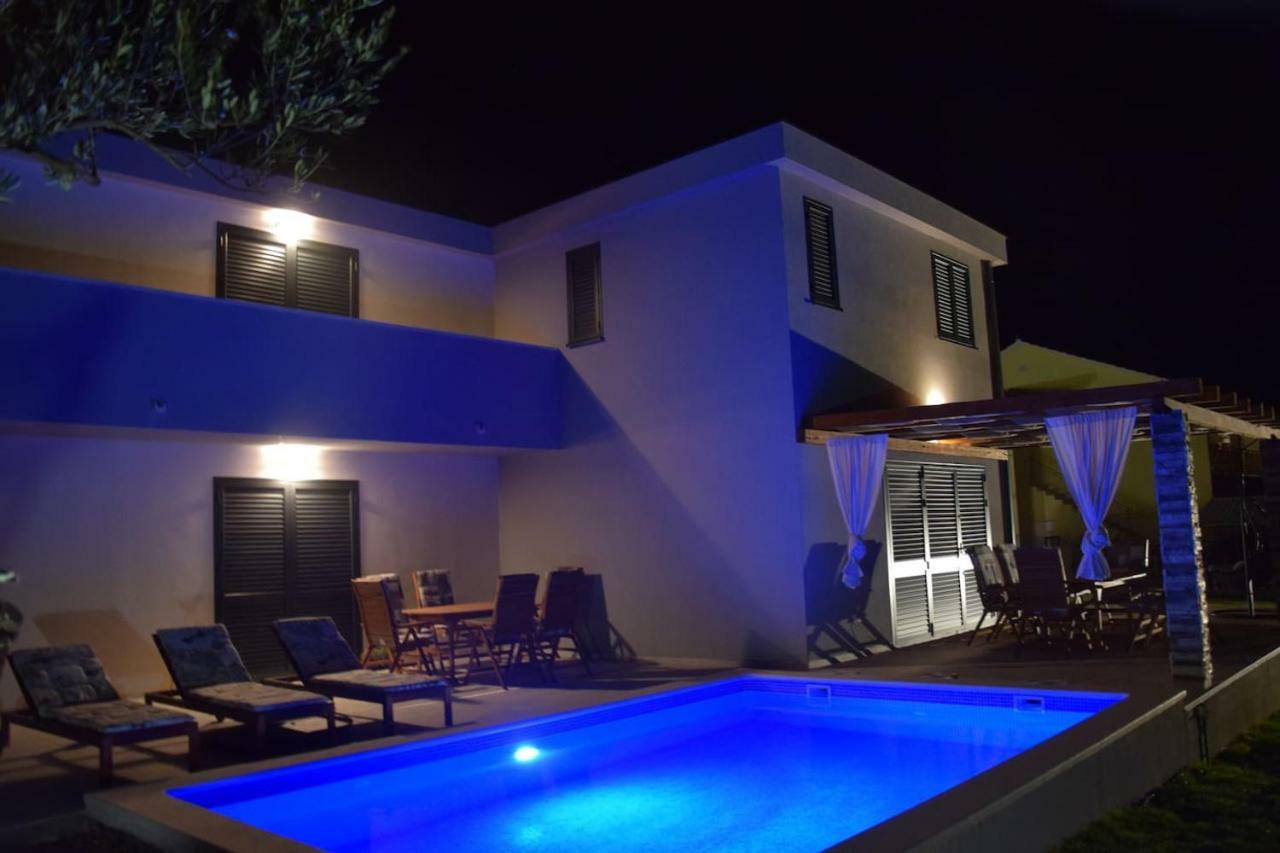 The Globetrotter'S Residence Kaštel Novi 외부 사진
