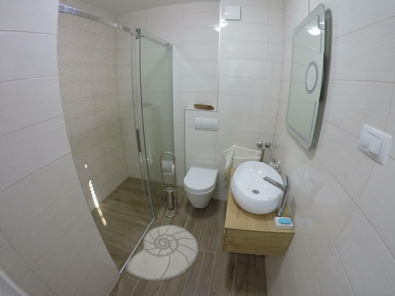 The Globetrotter'S Residence Kaštel Novi 외부 사진