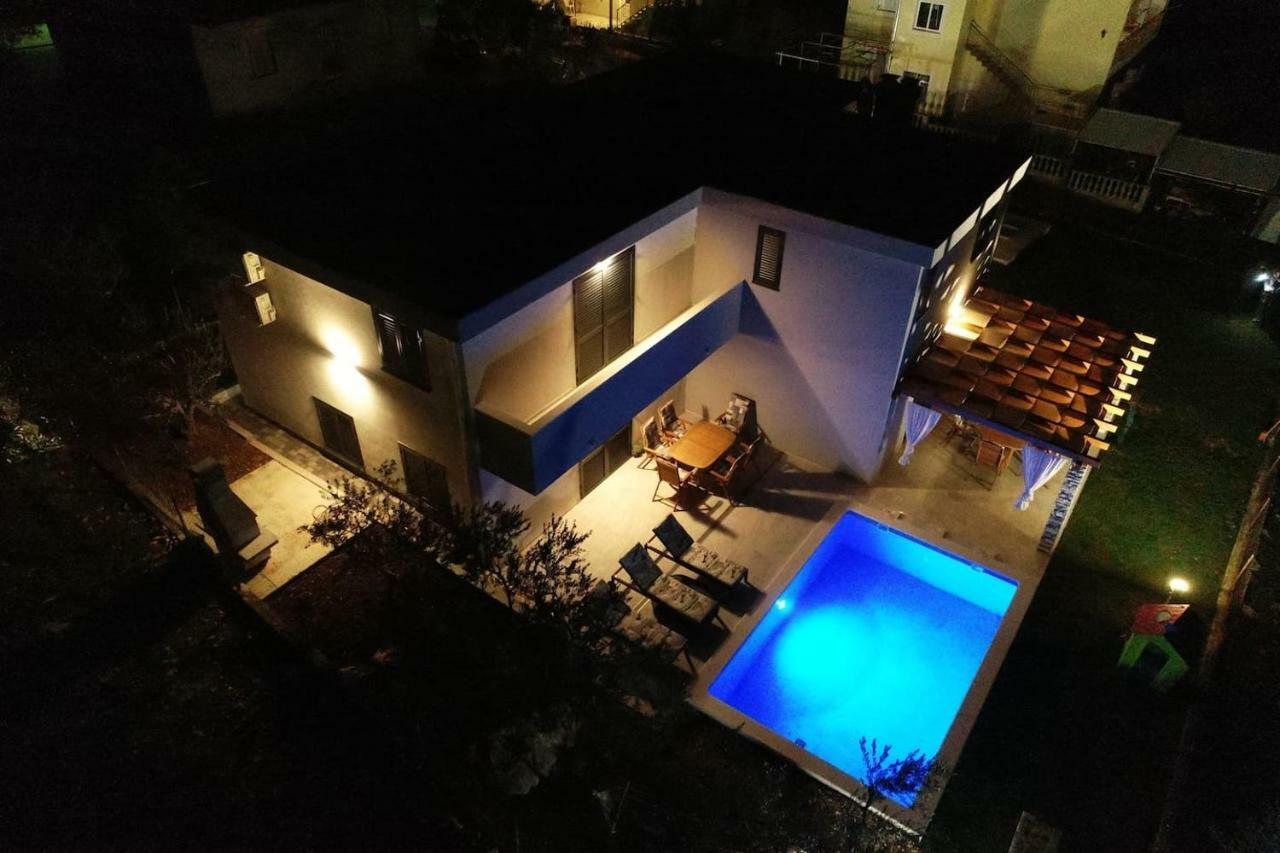The Globetrotter'S Residence Kaštel Novi 외부 사진